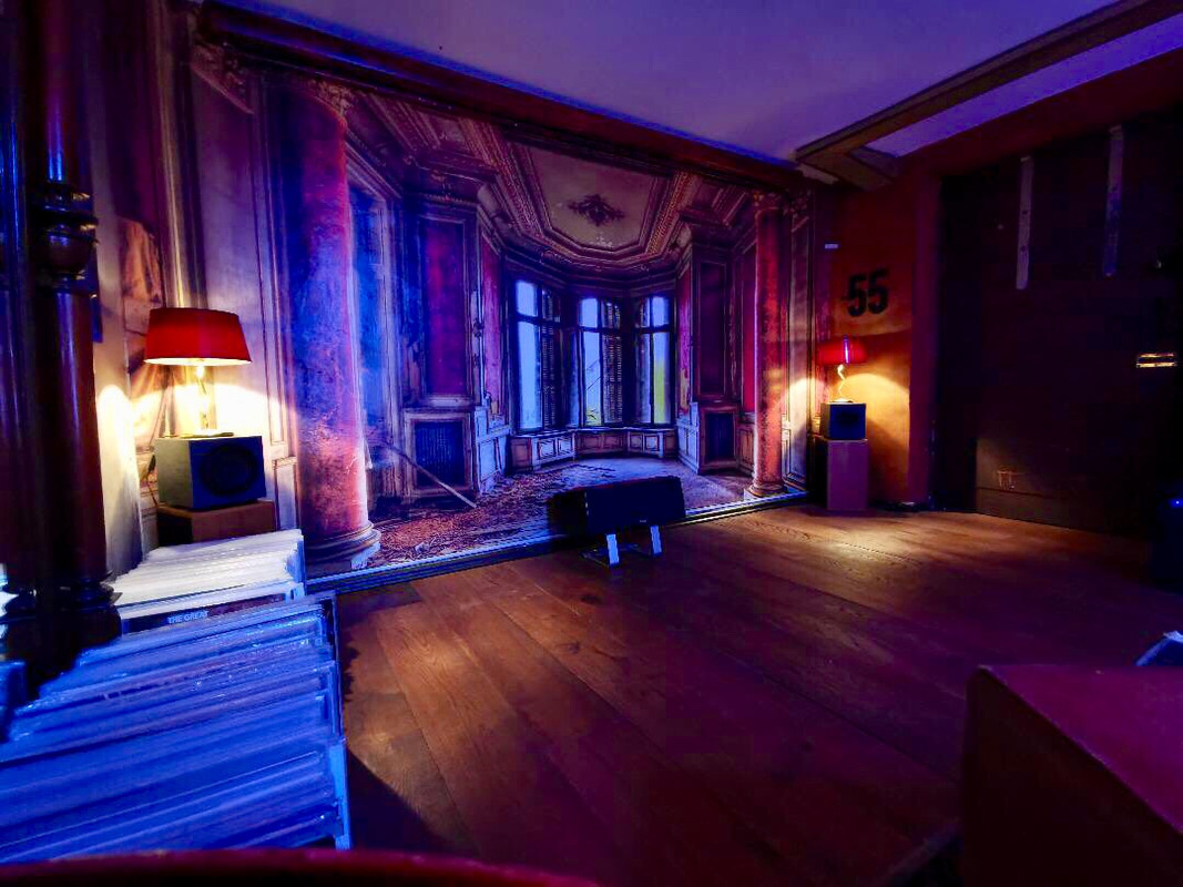 64511EC1-BC97-456B-B62A-CCF384DEBE77