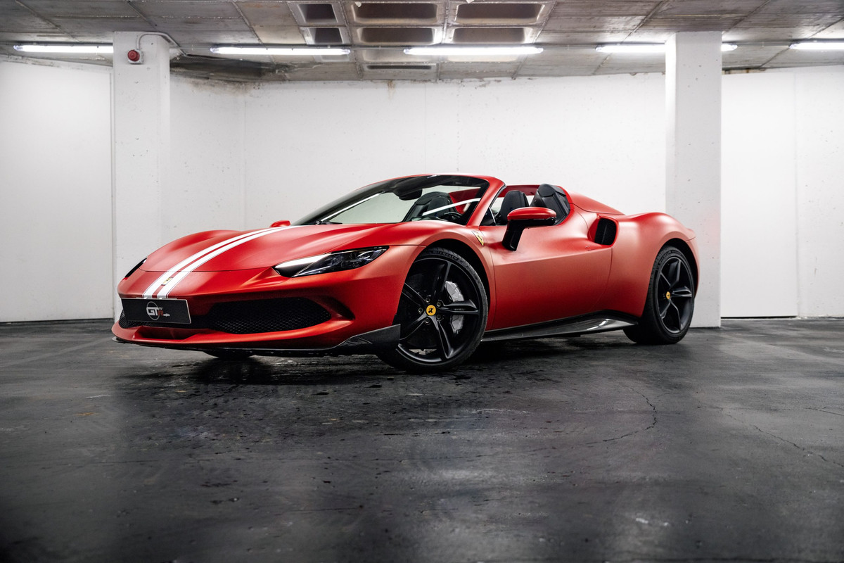 Imagen de Ferrari 296 GTS Asseto Fiorano