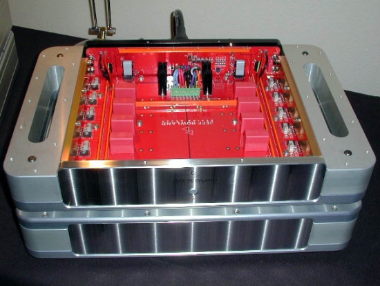 rowland model 10 inside 550pix