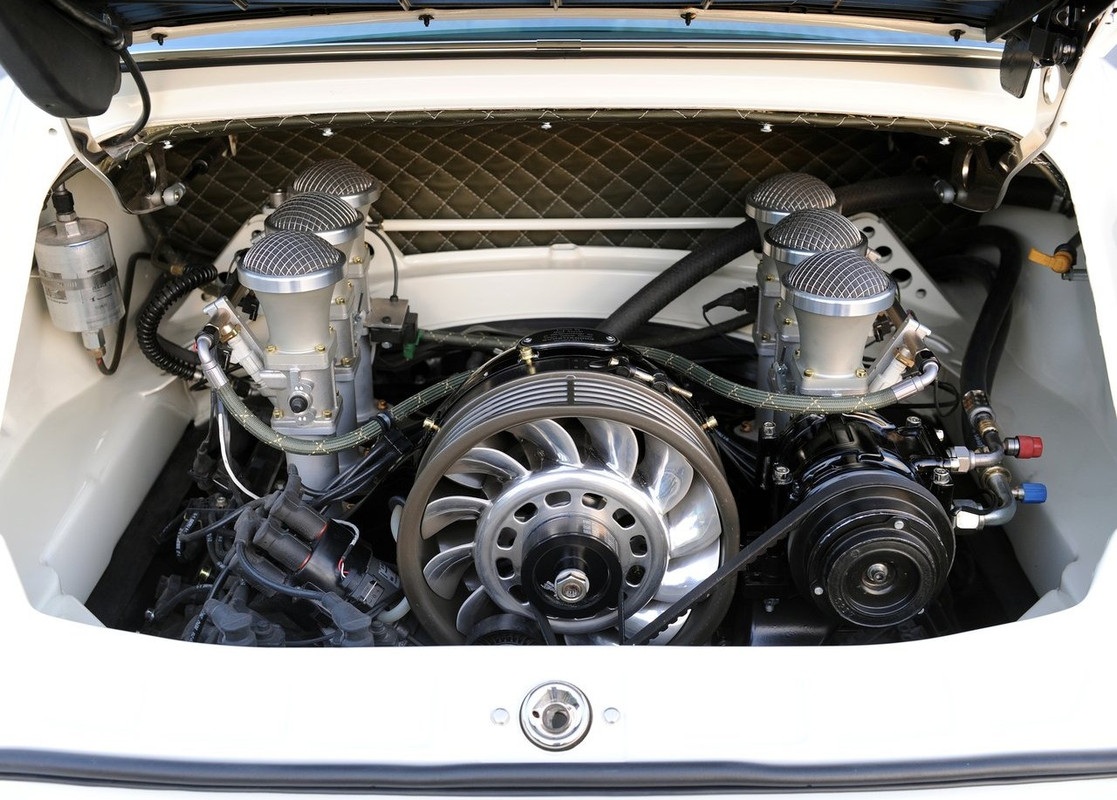 2011-Singer-911-engine.jpg