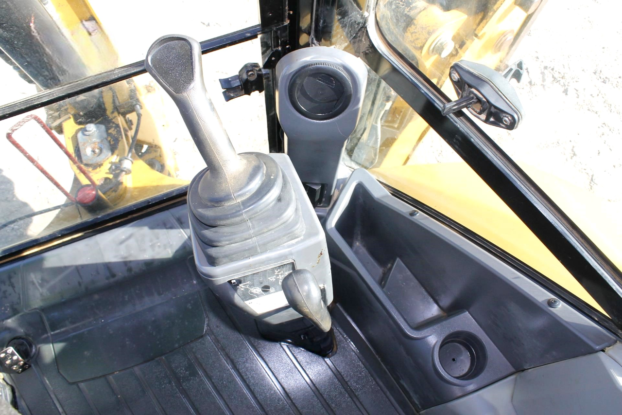 Vehicle thumbnail 20