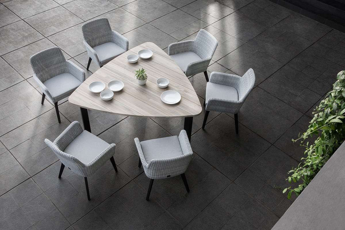 ALPEN TRIANGLE DINING TABLE TEAK TOP 1 — Postimages