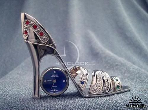 clock-shoe.jpg