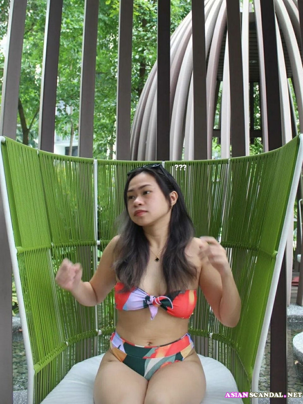 Singapore Chubb Girl