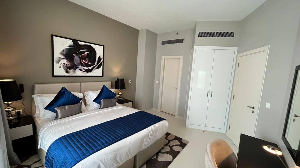 1BR in Artesia