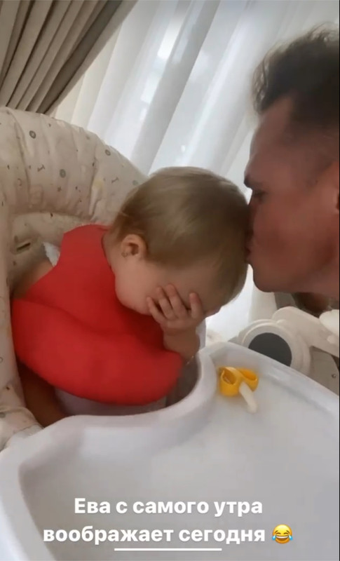 E702C842-FA44-45B0-B10E-92E60E8F25B9