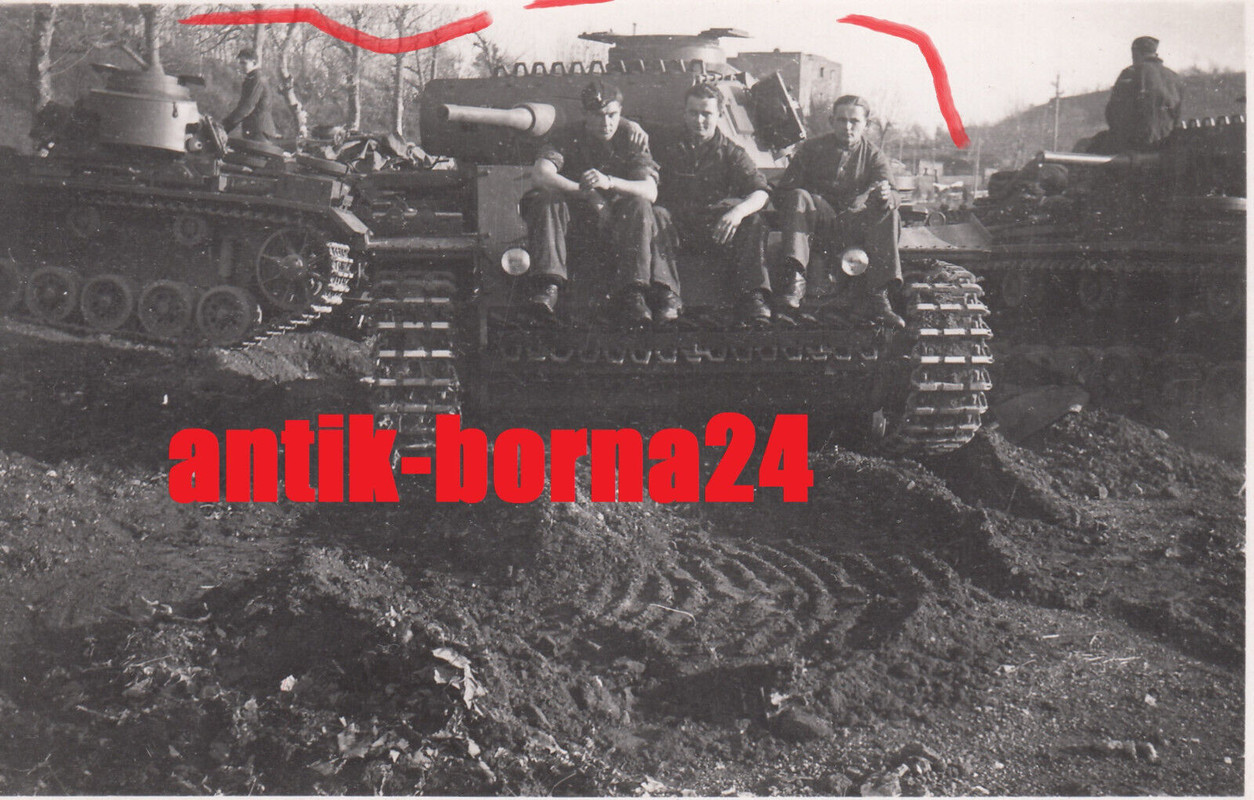 Foto WH Soldat Panzer Tank Kennung Besatzung Einsatz Rußland