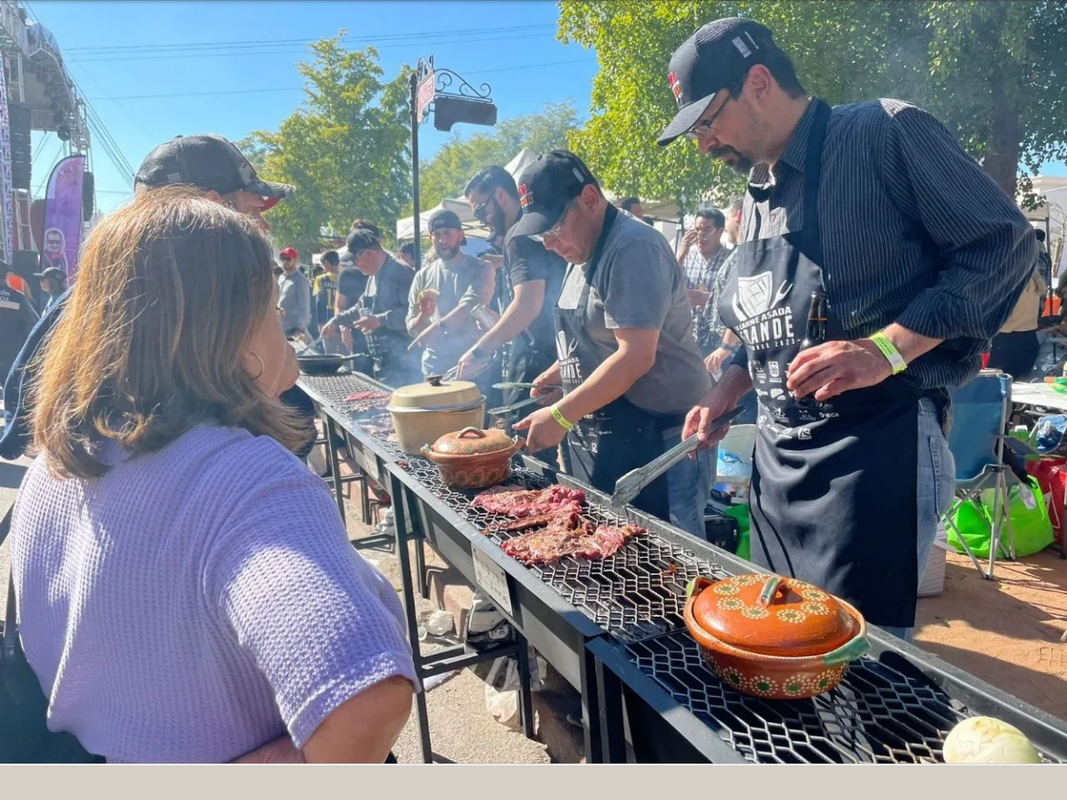 Sonora rompe récord Guinness de la carne asada más grande del mundo