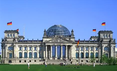 Fachada del Reichstag reconstruida