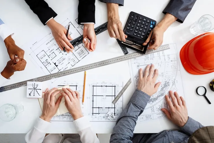 How Do These Startups Compete With Big Builders
