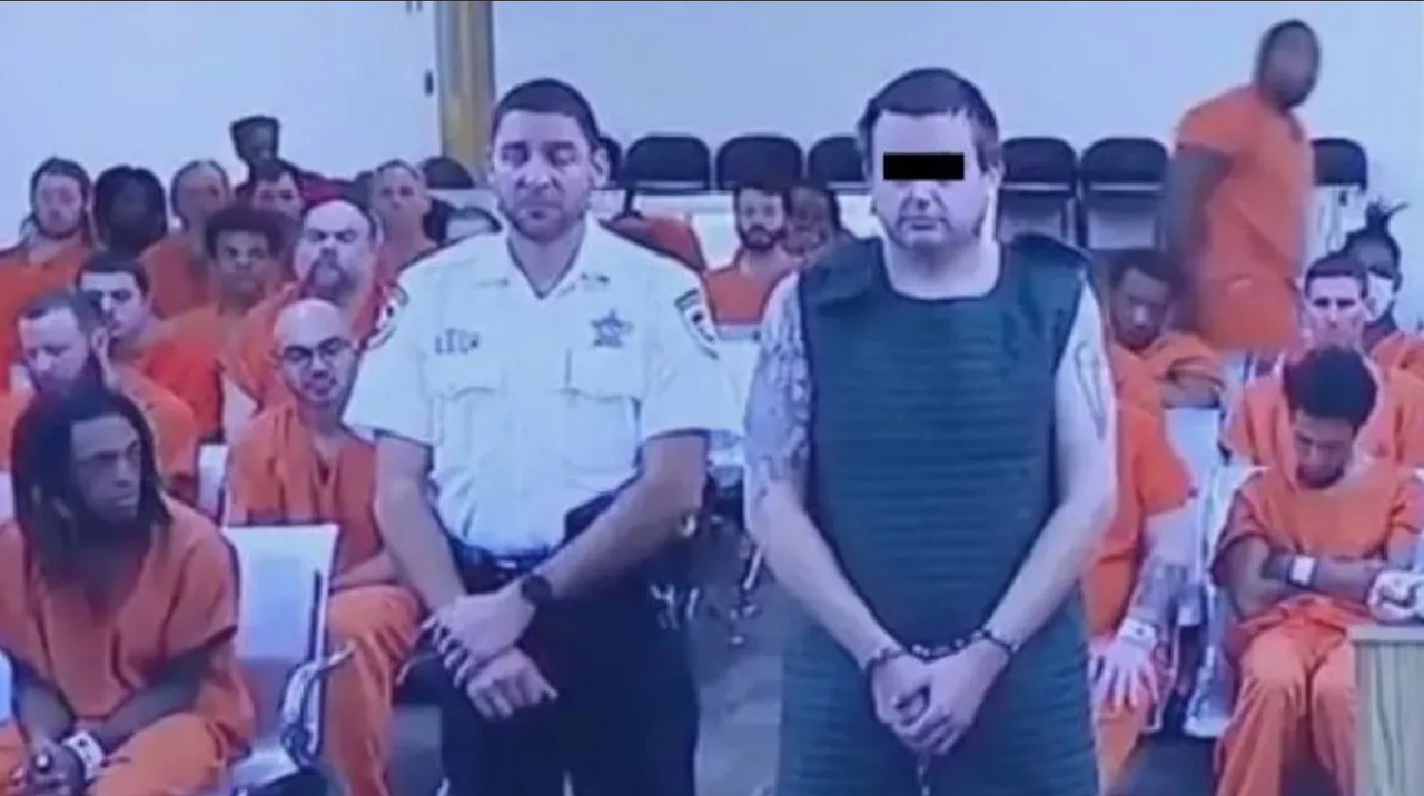 Hombre de Florida tirotea a su familia para poder tener una relación con su hija