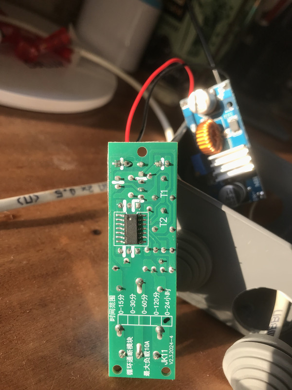 09B1559A-3594-467F-9299-84C3D616B582