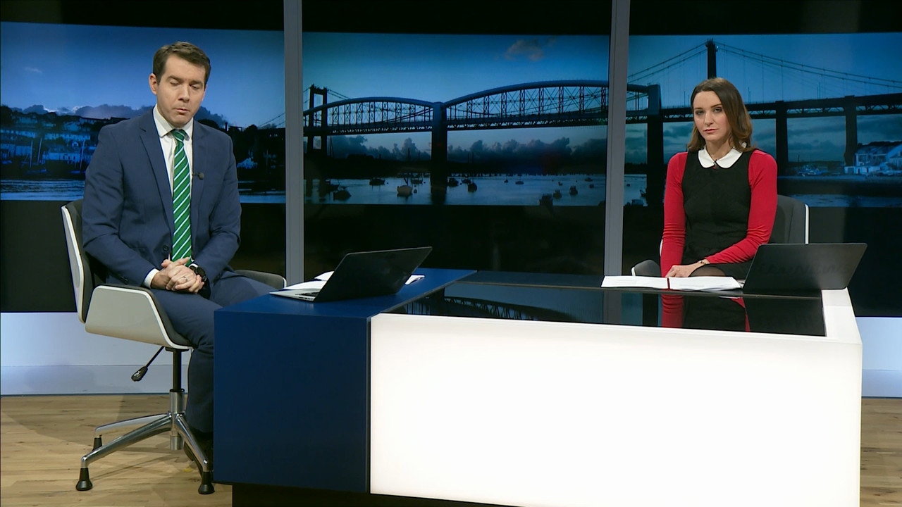 01.12 - 18.00.00 - ITV News West Country. News for Devon, Cornwall, S....ts_snapshot_09.23.618