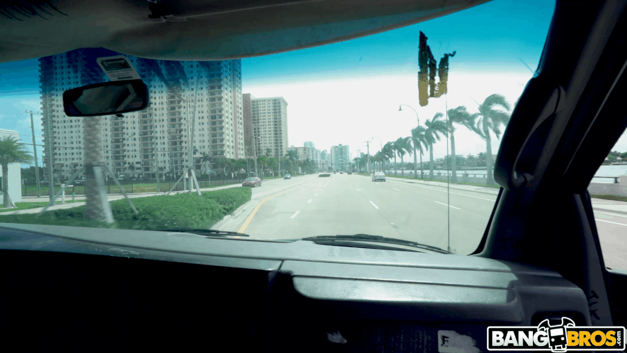 Violet Myers - OktoberBreasts - BANGBROS.mp4_slideshow