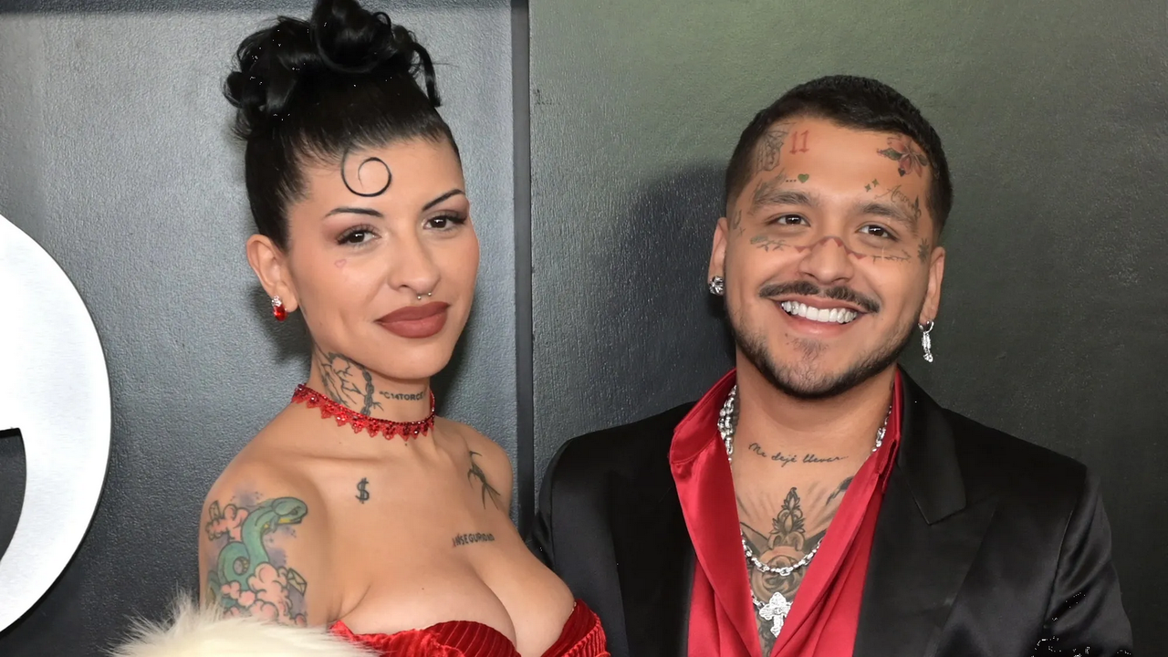 Tras ventilar su infidelidad a Cazzu, Christian Nodal responde con fuerte mensaje