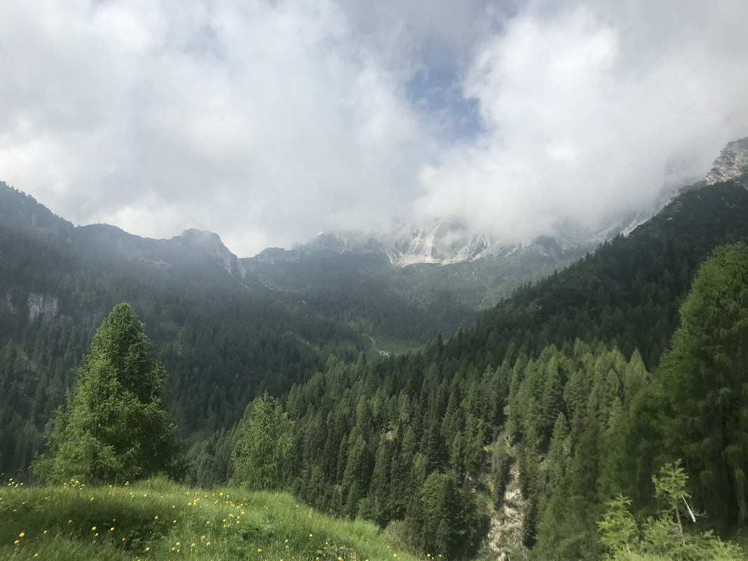 516E4480-789B-4CD8-A712-E042A3952AA8