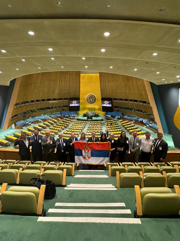 3D71F673-0FAE-4BAE-B0B8-F33E857195D3