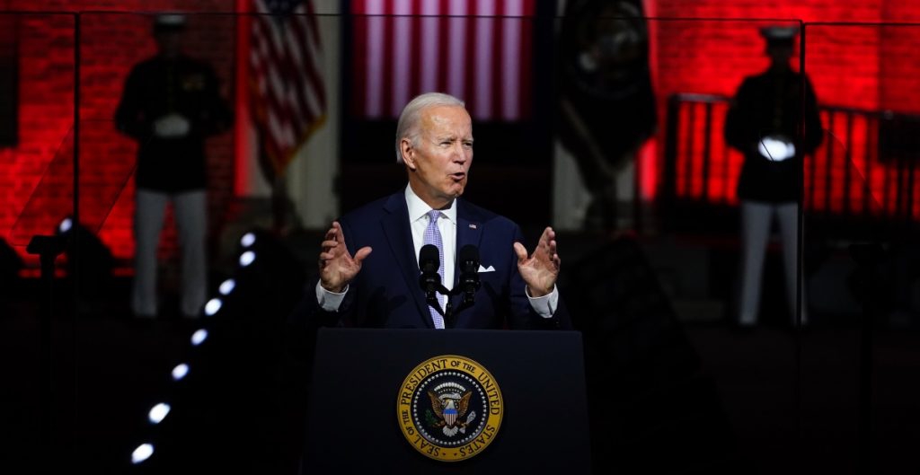 Joe Biden niega que simpatizantes de Trump sean una amenaza para EU