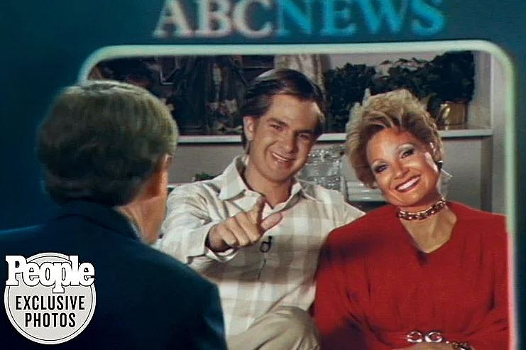 EYES-OF-TAMMY-FAYE-FOTOR.jpg