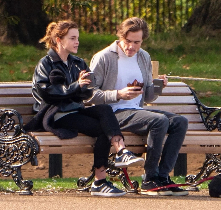 emmawatson-photogallery.blogspot.com (2)