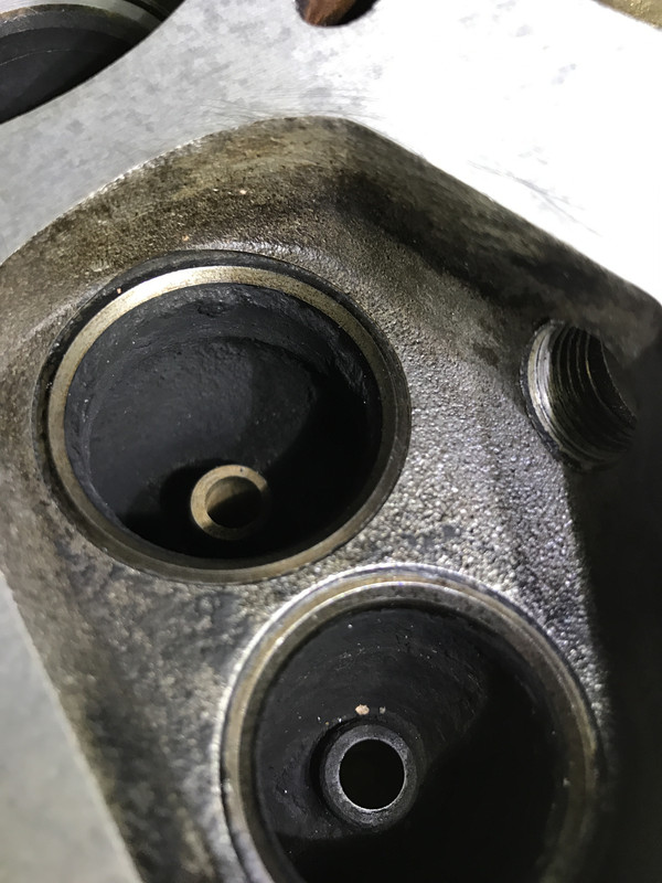 Restauration 4L (1165)