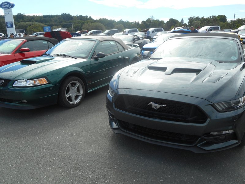 Rendez-Vous Mustang Cliche Auto Ford - 14 août 2022 Cliche2022-56