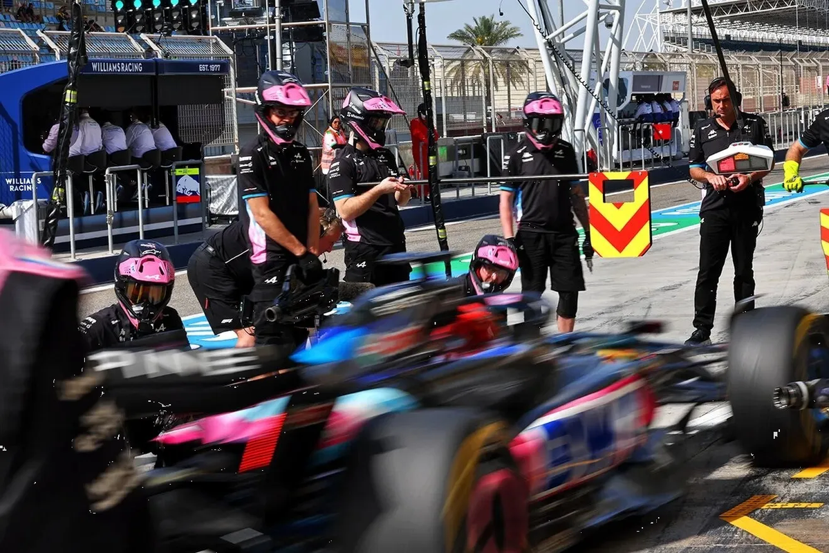 Terremoto en Alpine: Reestructuración técnica tras debacle en Baréin