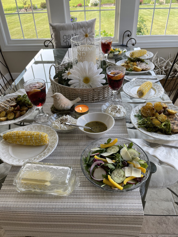 2B0A4EF0-89D5-4D4F-98B2-FADE91CE57EF