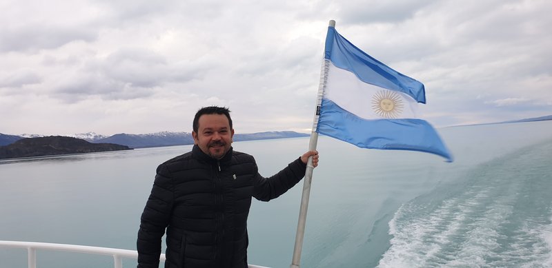 SÁBADO 24 AGOSTO 2019: Navegación por el Lago Argentino - RÍO DE JANEIRO Y RUTA POR ARGENTINA POR LIBRE. AGOSTO 2019 (5)