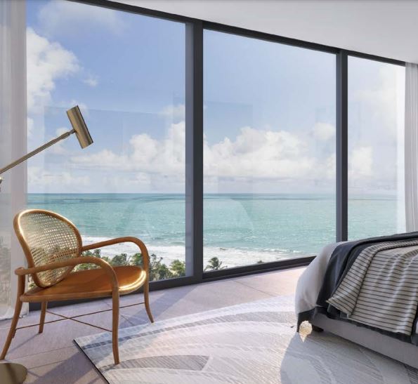 Vista panorâmica do mirante do Essenza Paiva com oceano ao fundo