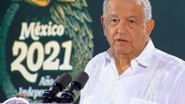 AMLO considera que estudiantes de la UNAM deberían hacer marcha en lugar de paro
