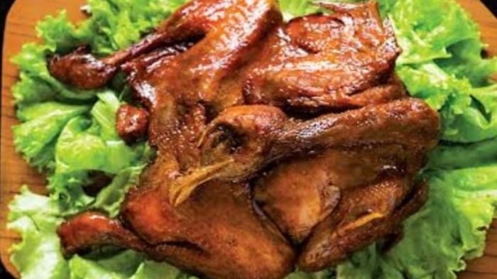Ayam Bulungan, tempat makan malam enak di Blok M, Jakarta Selatan yang legendaris.