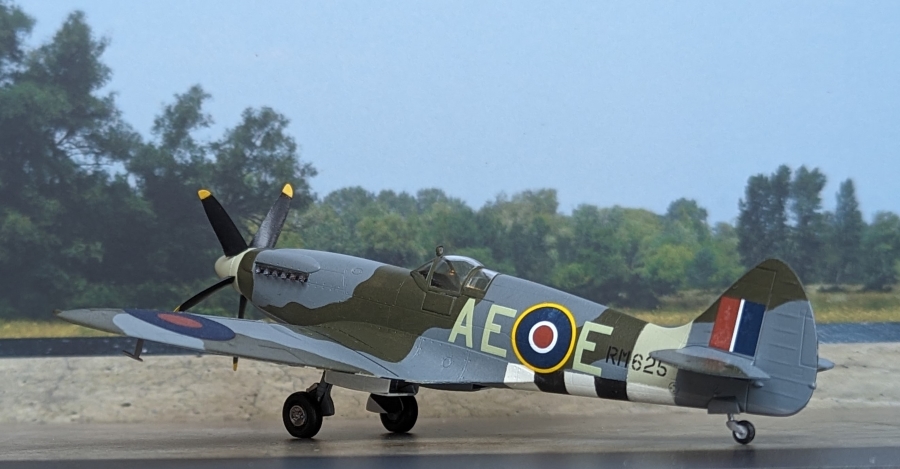 Build Review - Academy 1/72 Spitfire Mk XIVc