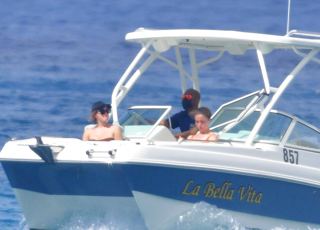 emmawatson-photogallery.blogspot.com (27)