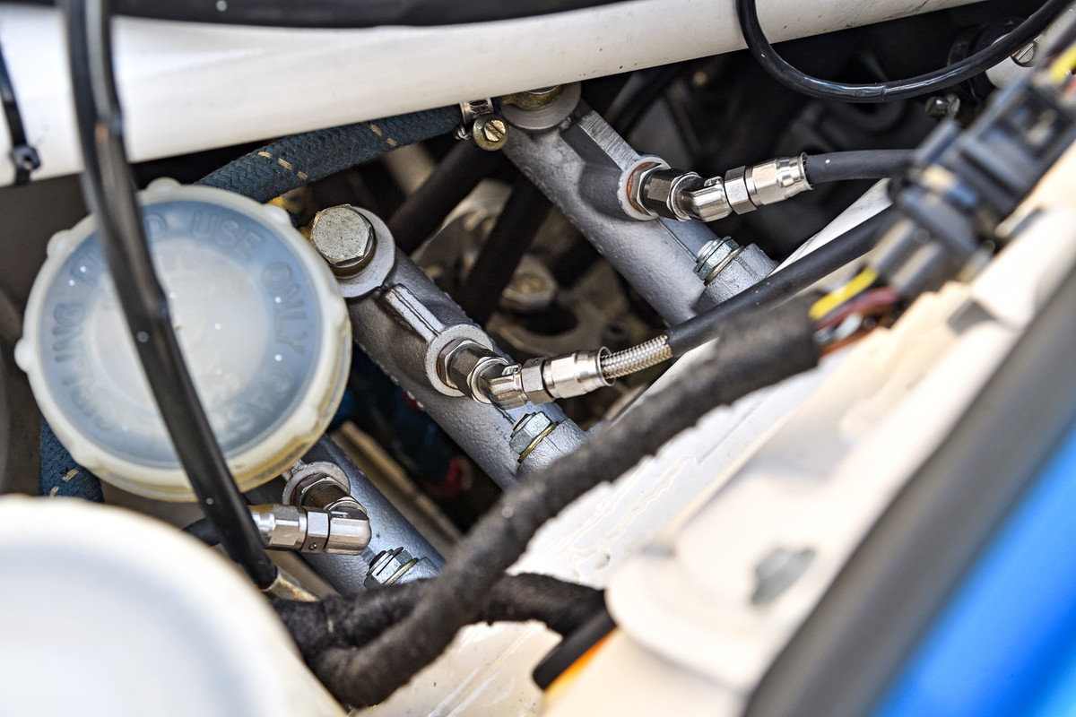 P90237184_highRes_the-bmw-m3-dtm-e30-0
