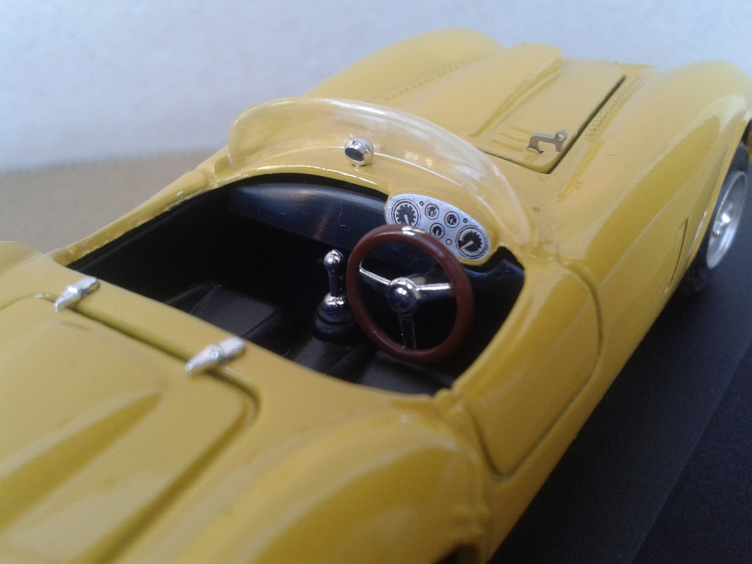 1954 Ferrari 375 MM Plus Spyder Pininfarina (Top Model Collection) (5)