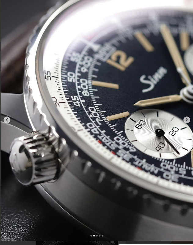 B4914DFC-4437-4C22-BD89-AE1F68C1D20C