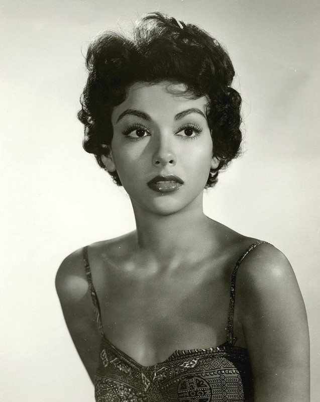 rita_moreno_a73