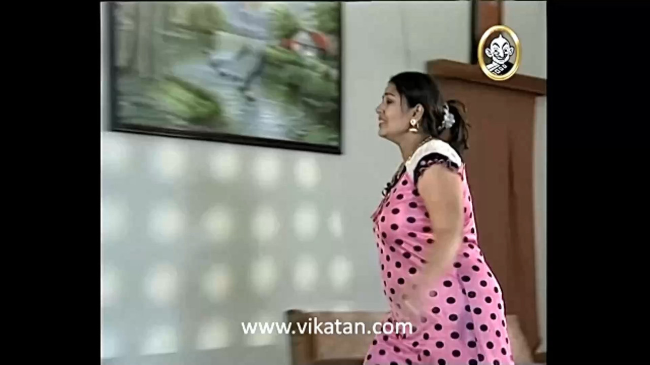 Tamil chubby serial actress huge boobs in nighty.mkv_snapshot_02.10.000