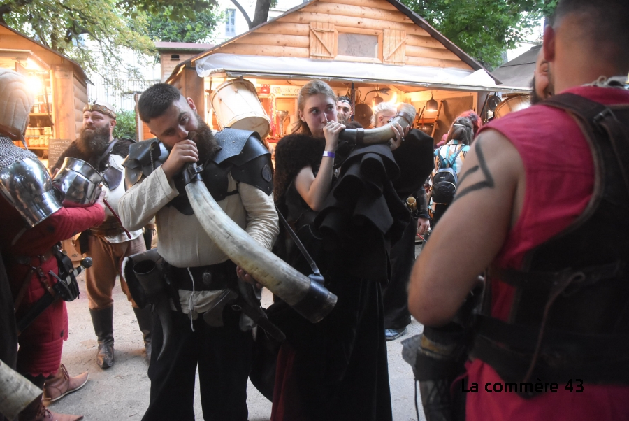 f41ec91d6cf47e8bf441266b14f9c512_30_XL[1]