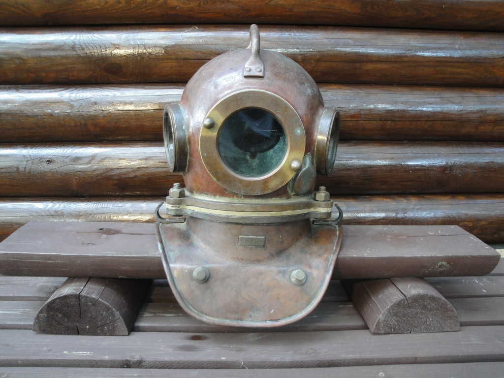 4. шлем  УВС-50М    1965г.