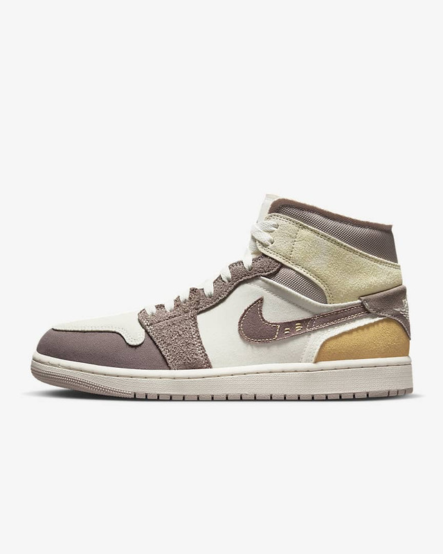 https://i.postimg.cc/NMPyM3gr/air-jordan-1-mid-se-craft-shoes-Rm-P7-J6.jpg