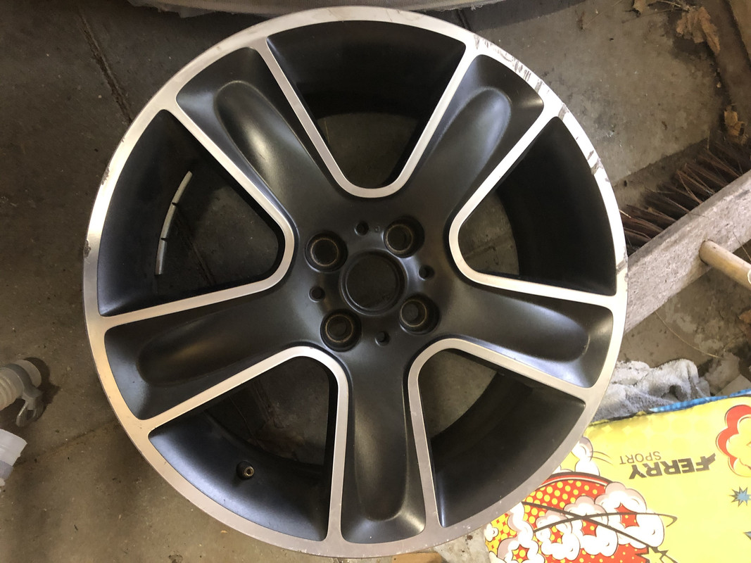 D576A321-638E-4B25-B5C4-14E6E2C44428