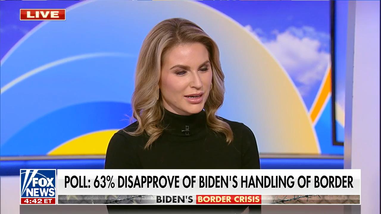 12.13 - 09.00.00 - Fox And Friends First. A Precursor To Fox News's M...-1.m4v_snapshot_00.47.58_[20