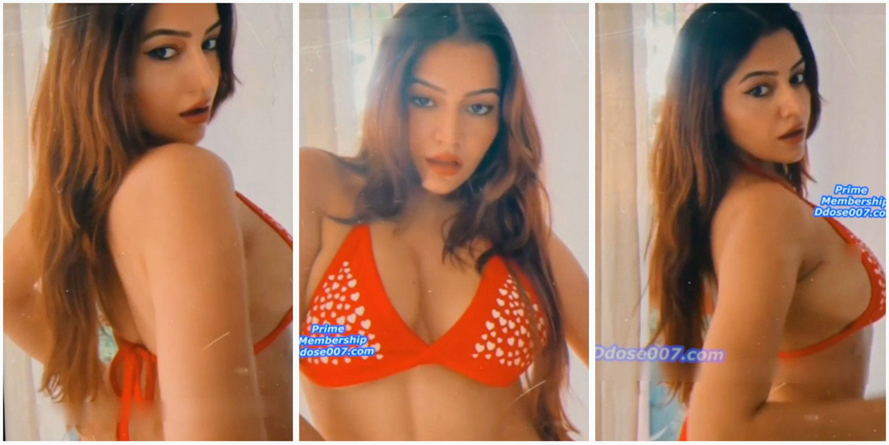 Hot beautiful model exclusive viral video live stripping Most Demanding