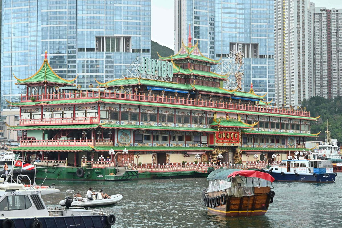 Se hunde el Jumbo, el famoso restaurante flotante de Hong Kong