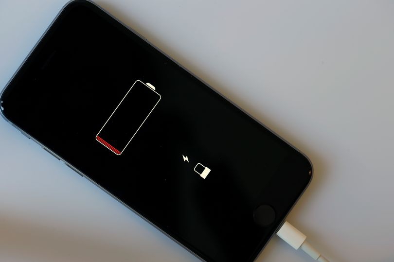 Apple advierte que baterías de reemplazo podrían generar problemas de seguridad