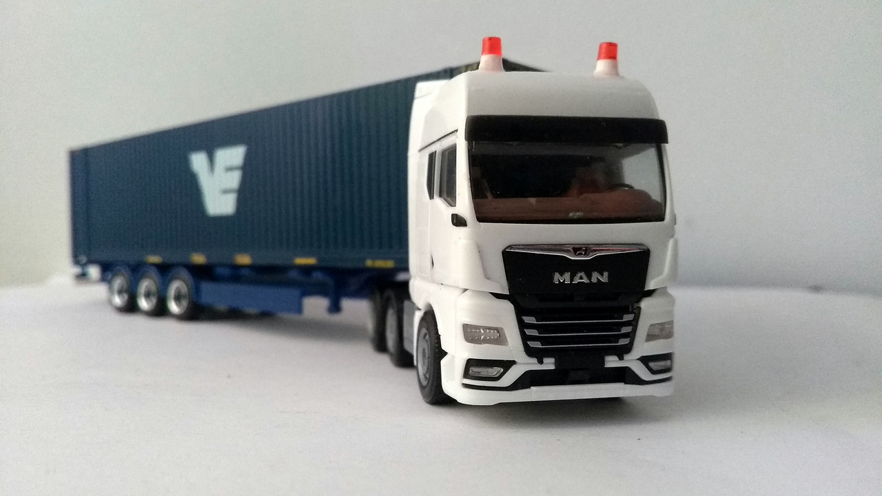 Mach (2615)