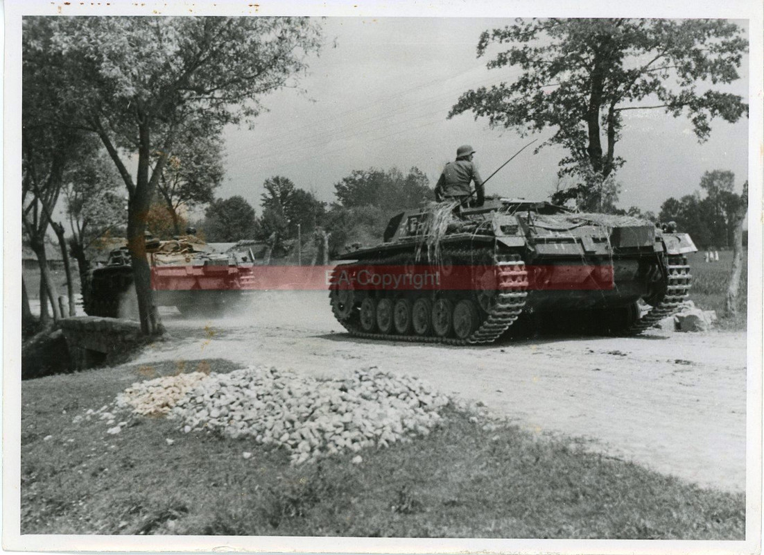 Russland StuG Sturmgeschütz Sturmartillerie Panz