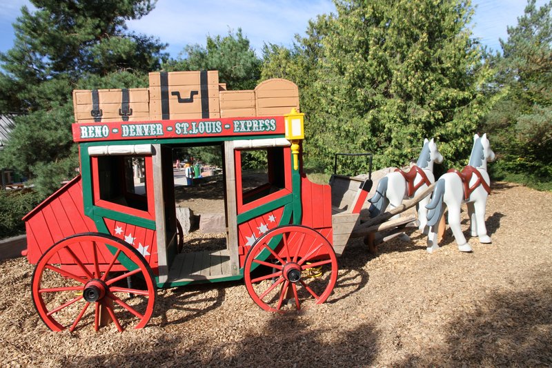 50 sombras del verde en Suiza y Alemania - Blogs de Suiza - PLAYMOBIL FUN PARK (con protocolo covid) - NOCHE EN NUREMBERG (3)
